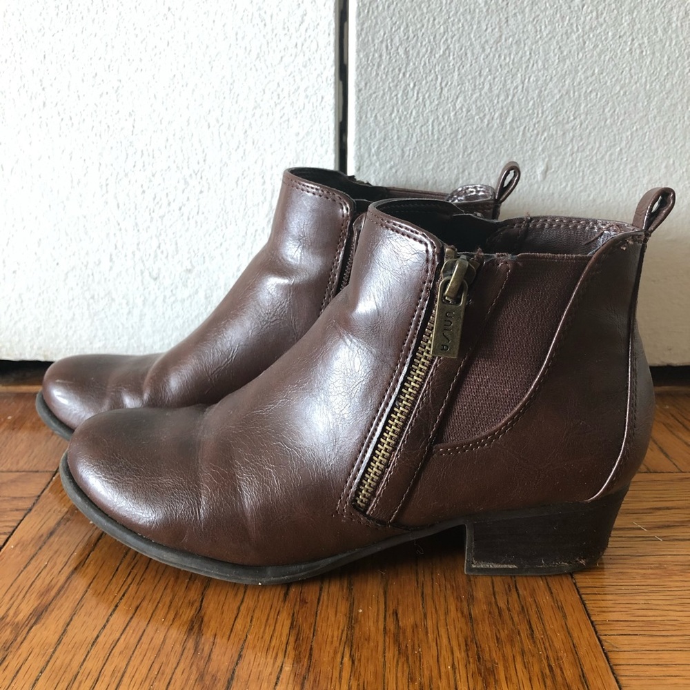 Unisa brown heeled ankle boots